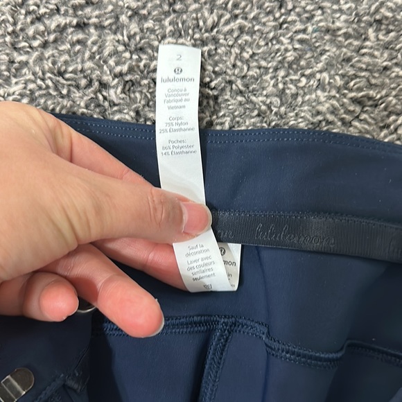 Lululemon pants - Picture 3 of 6
